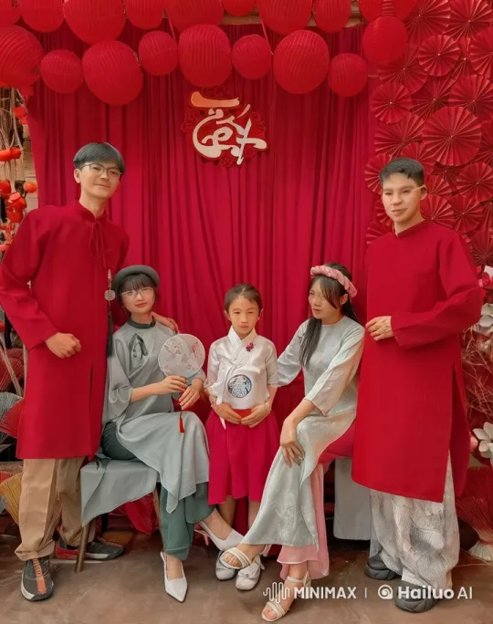 Traditional Asian Attire Kung Fu Display with Festive Flair – AI Generated Video | Hailuo AI