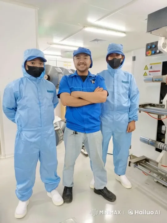 Kungfu Master Performs in Industrial Setting – AI Generated Video | Hailuo AI