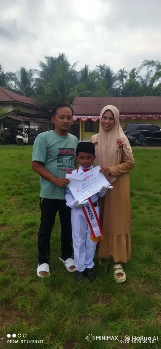 Family Celebrates Child's Achievements in Animated Video – AI Generated Video | Hailuo AI