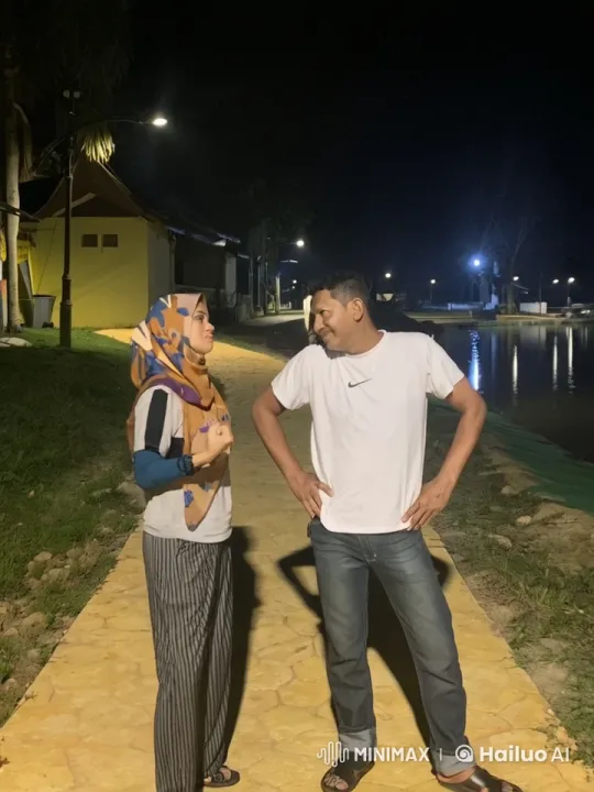 Nighttime Kung Fu Practice by Waterway – AI Generated Video | Hailuo AI