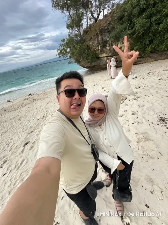 Couples Practicing Kung Fu on a Beach with Dramatic Sky – AI Generated Video | Hailuo AI