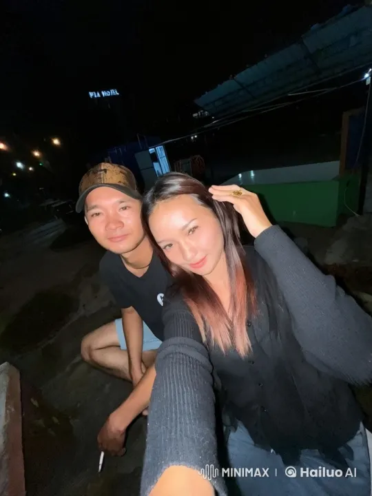 Nighttime Kungfu Practice at Pia Hotel Steps – AI Generated Video | Hailuo AI