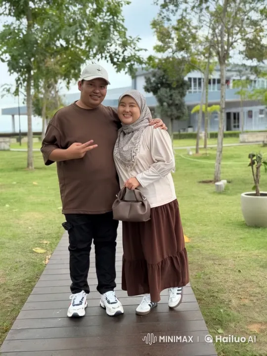 Martial Arts Performance in Serene Park Setting – AI Generated Video | Hailuo AI