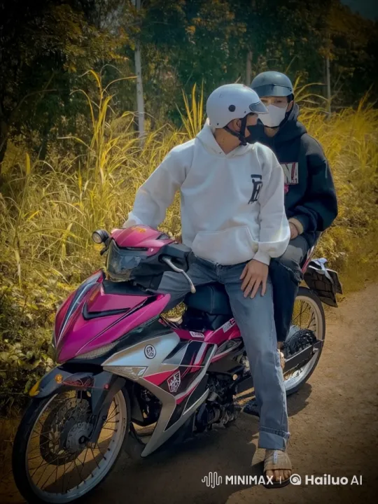 Kung Fu Artist Performs Graceful Routine on Motorcycle – AI Generated Video | Hailuo AI