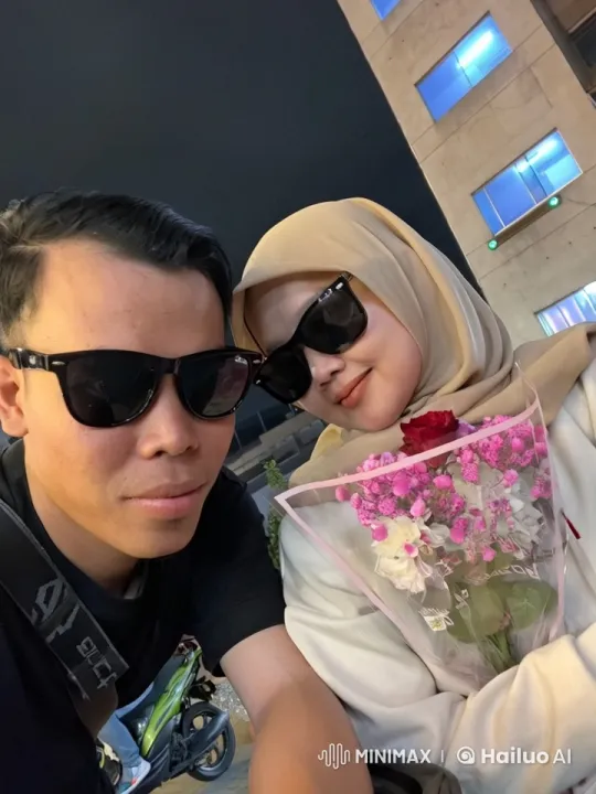 Couple in Intimate Nighttime Pose with Flowers – AI Generated Video | Hailuo AI