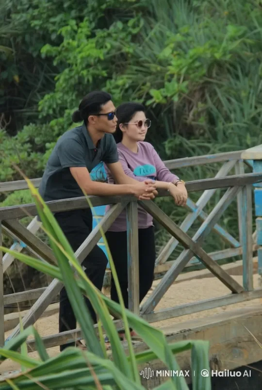 Couple Practicing Wing Chun on a Bridge – AI Generated Video | Hailuo AI
