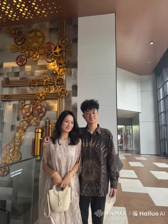 Couple Performs Energetic Chinese Martial Arts in Elegant Lobby – AI Generated Video | Hailuo AI