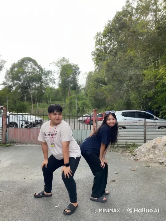 Kung Fu Display in Outdoor Setting – AI Generated Video | Hailuo AI