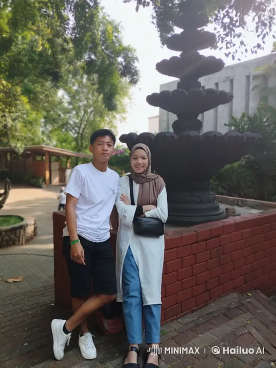 Couple Practicing Kungfu in Peaceful Park Setting – AI Generated Video | Hailuo AI