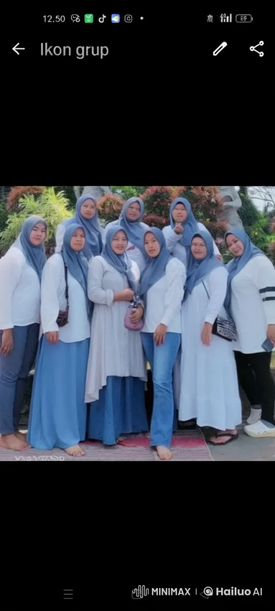 Women in Blue and White Perform Energetic Kung Fu – AI Generated Video | Hailuo AI