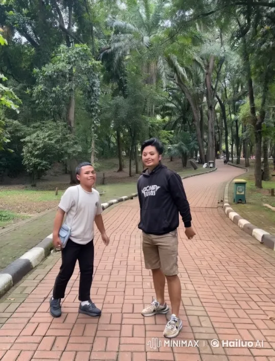 Chinese Martial Arts Sparring in Peaceful Park Setting – AI Generated Video | Hailuo AI