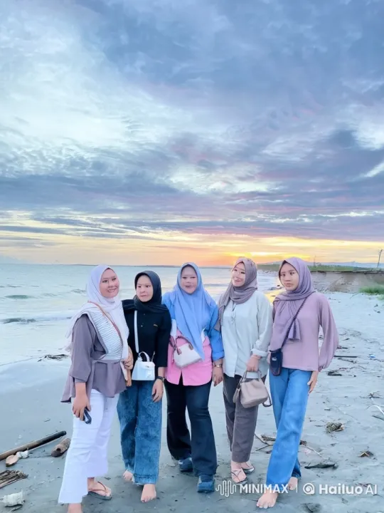 Beach Sunset Kungfu Performance by Hijabi Women – AI Generated Video | Hailuo AI