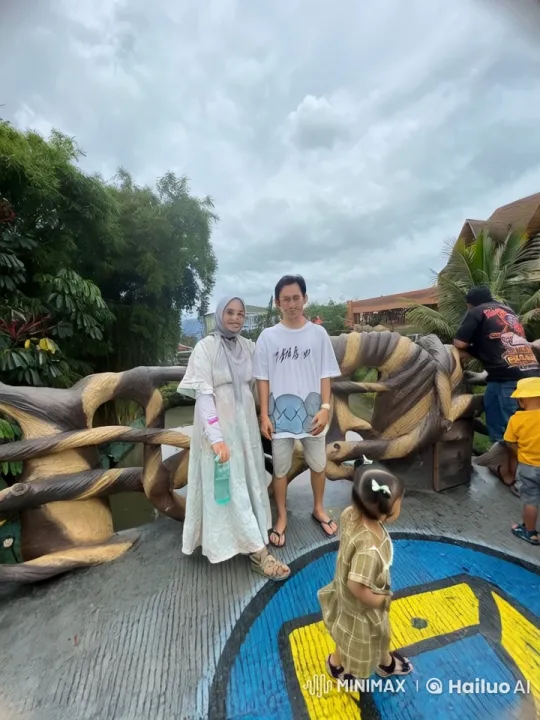 Family Enjoying Kungfu Display in Nature – AI Generated Video | Hailuo AI