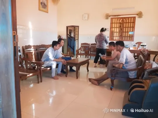Living Room Kung Fu Clash with Subtle Drama – AI Generated Video | Hailuo AI
