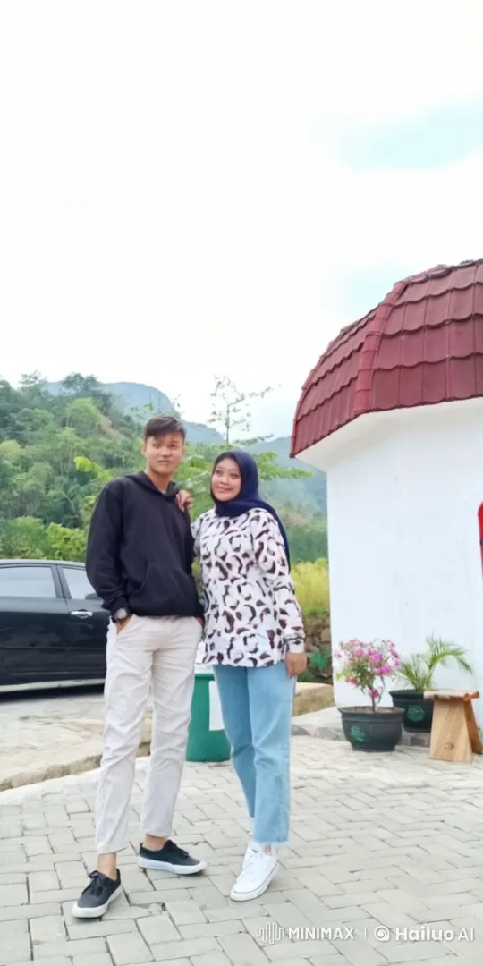Outdoor Kungfu Display in Lush Surroundings – AI Generated Video | Hailuo AI