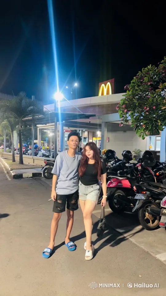 Nighttime Kungfu Battle in McDonald's Parking Lot – AI Generated Video | Hailuo AI