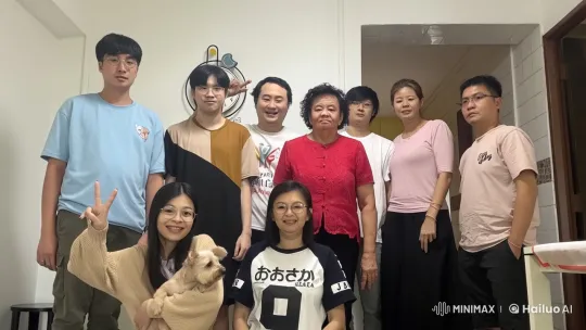 Family Performs Energetic Kung Fu in Animated Home Gathering – AI Generated Video | Hailuo AI