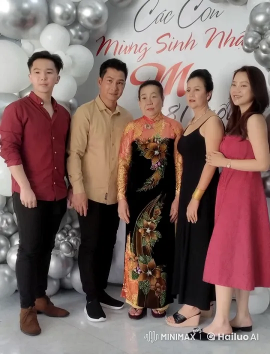 Family Celebration Interrupted by Kung Fu Battle – AI Generated Video | Hailuo AI