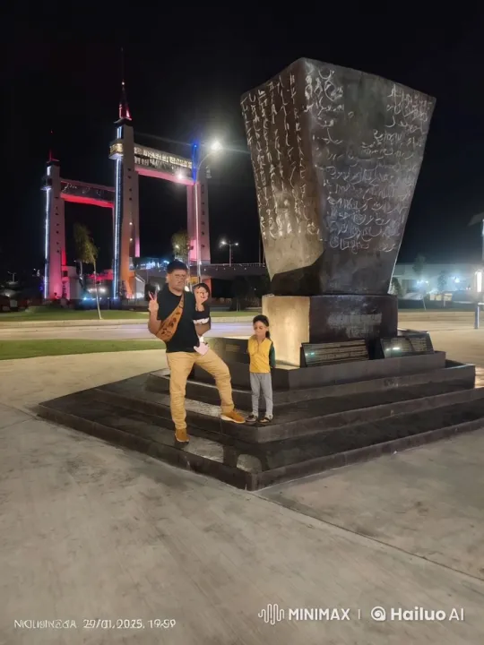 Nighttime Kung Fu Display at Monument – AI Generated Video | Hailuo AI