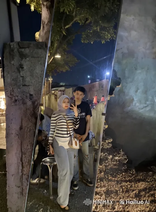 Nighttime Kungfu Performance in Urban Setting – AI Generated Video | Hailuo AI