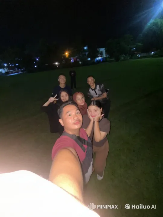 Nighttime Kungfu Performance in Open Field – AI Generated Video | Hailuo AI