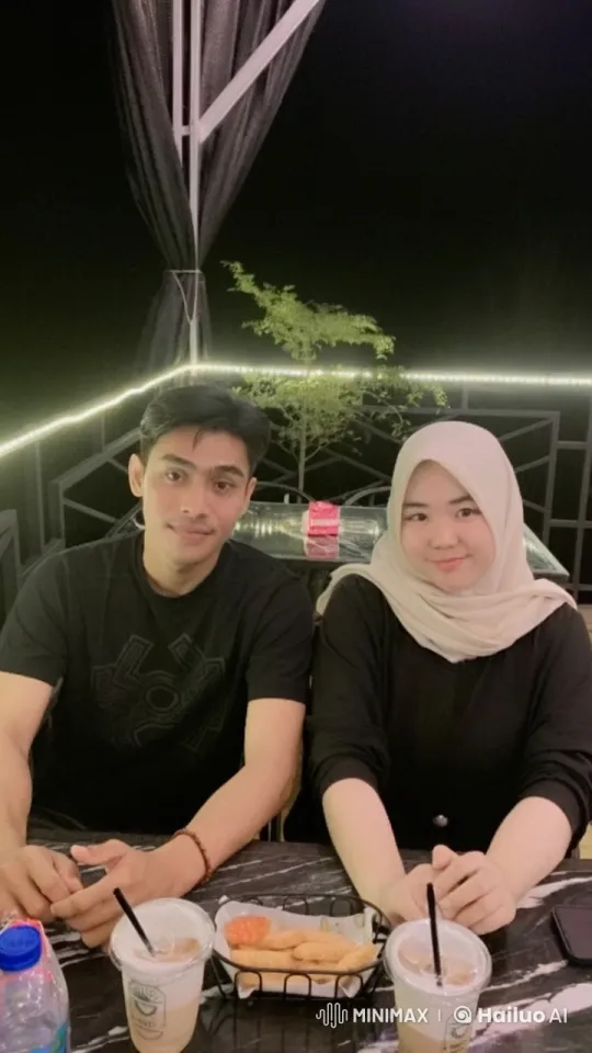 Nighttime Kungfu Fight in Serene Outdoor Setting – AI Generated Video | Hailuo AI
