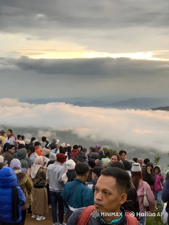 Peaceful Landscape Interrupted by Crowd Fight on Mountain Platform – AI Generated Video | Hailuo AI