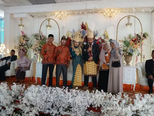Traditional Ceremonial Performance with Vibrant Decor and Energetic Dances – AI Generated Video | Hailuo AI