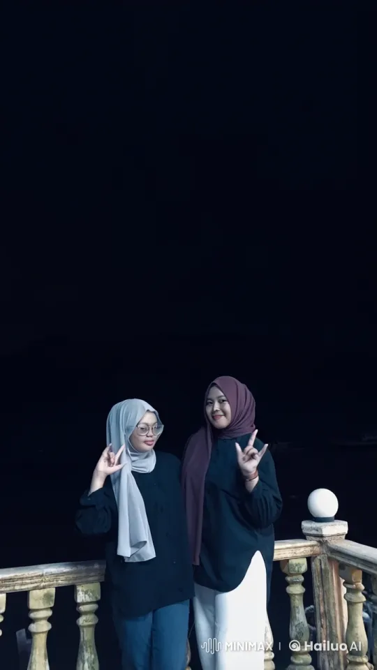 Hijabi Women Display Martial Arts Skills on Balcony – AI Generated Video | Hailuo AI