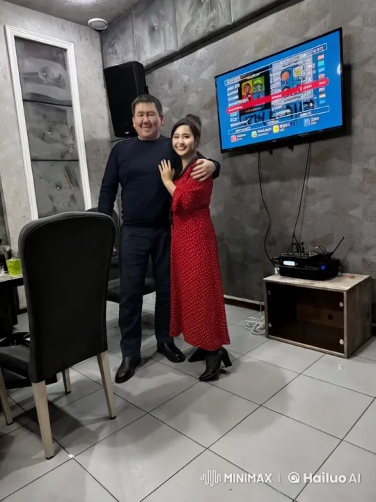 Indoor Kung-Fu Battle Between Man and Woman – AI Generated Video | Hailuo AI