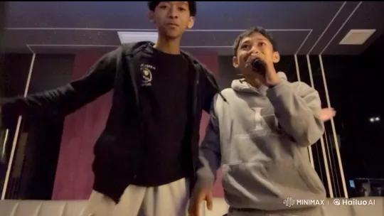 Dynamic Kung Fu Sparring in Modern Setting – AI Generated Video | Hailuo AI