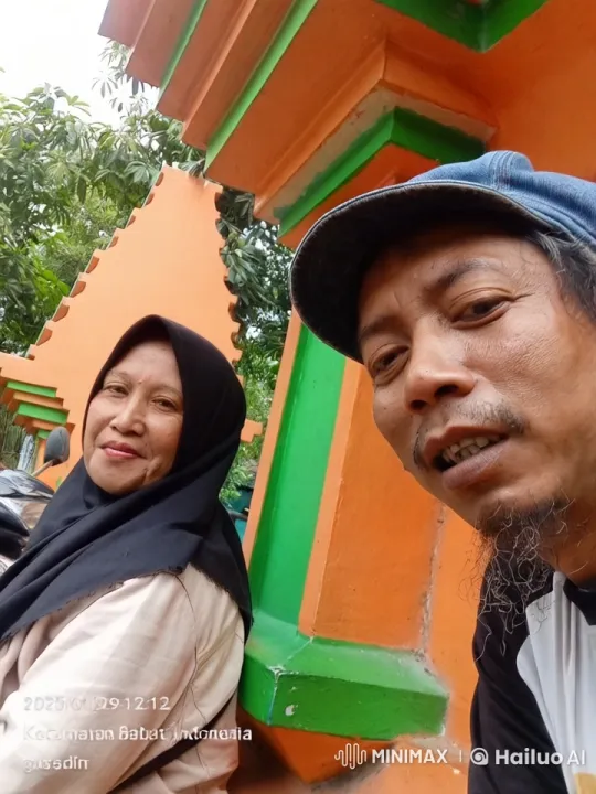 Martial Arts Encounter in Vibrant Kecamatan Babat – AI Generated Video | Hailuo AI