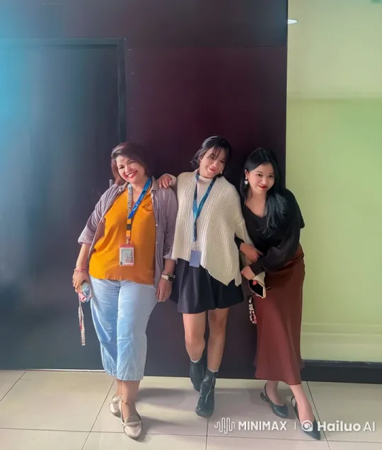 Women Practice Kung Fu with Friendship and Skill – AI Generated Video | Hailuo AI