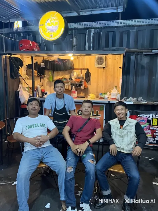 Kungfu Masters Showcase Skills at Street Food Stall – AI Generated Video | Hailuo AI