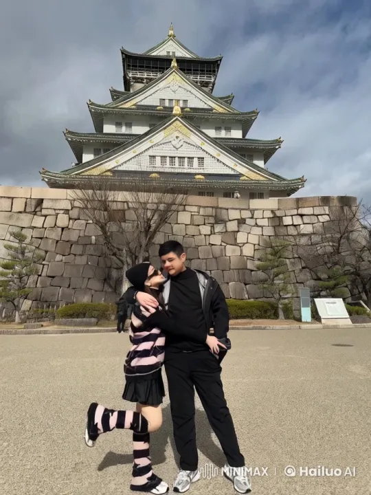 Young Couple's Epic Kung Fu Battle at Castle – AI Generated Video | Hailuo AI