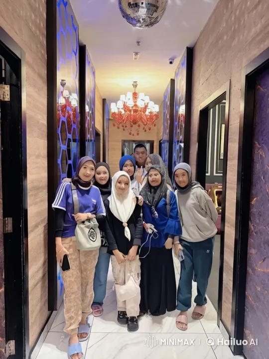 Kungfu Performers Showcase Skills in Stylish Hallway – AI Generated Video | Hailuo AI