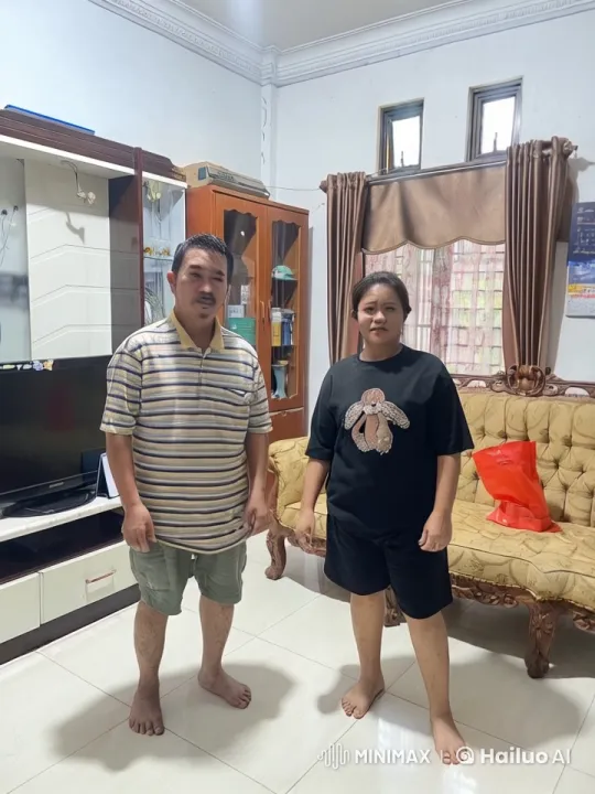 Kungfu Display in Cozy Living Room Setting – AI Generated Video | Hailuo AI