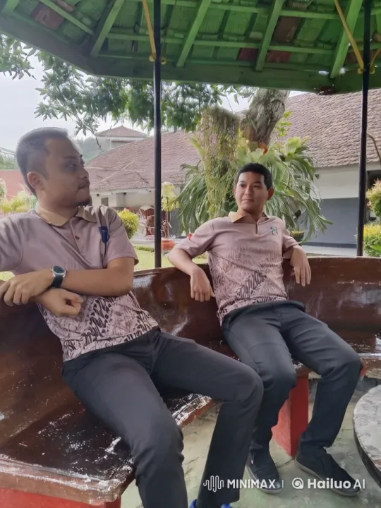 Traditional Kung Fu Performance in Serene Outdoor Setting – AI Generated Video | Hailuo AI