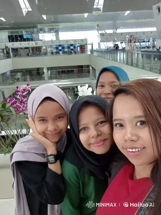 Colorful Friends Practice Kungfu in Airport Terminal – AI Generated Video | Hailuo AI