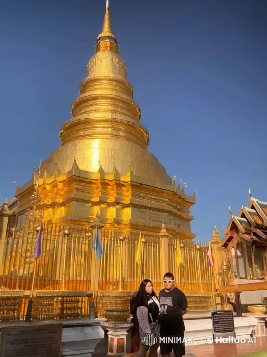 Golden Pagoda: A Serene Blend of History and Humanity – AI Generated Video | Hailuo AI