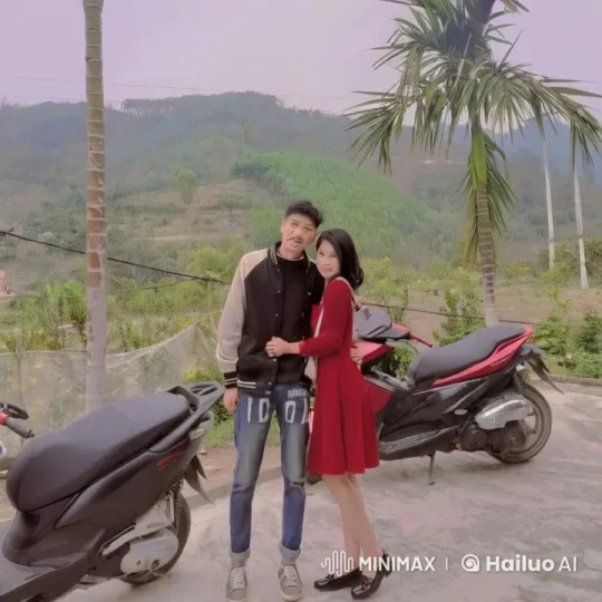Couple's Intense Kungfu Fight in Scenic Setting – AI Generated Video | Hailuo AI