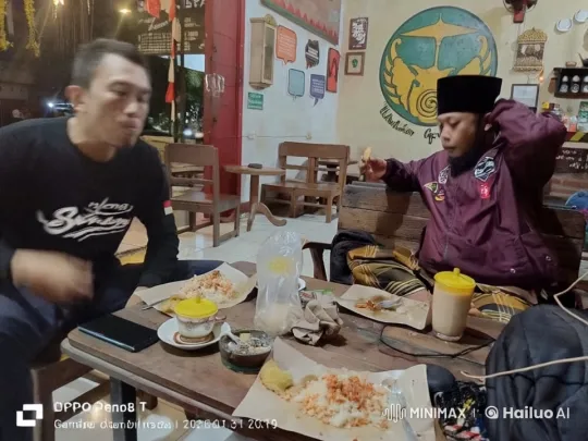 Kung Fu Kick in Café with Vibrant Decor – AI Generated Video | Hailuo AI