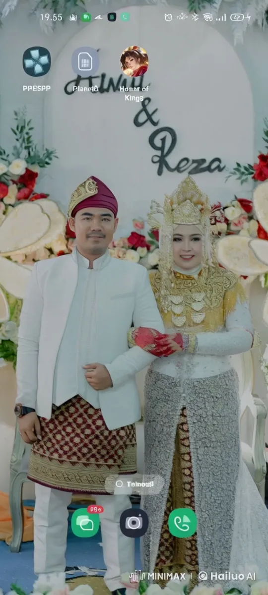 Wedding Attire Kung Fu Dance in Flower-Adorned Setting – AI Generated Video | Hailuo AI