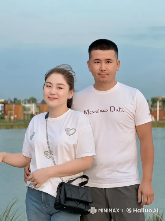 Martial Arts Duo Engage in Intense Battle by Lake – AI Generated Video | Hailuo AI