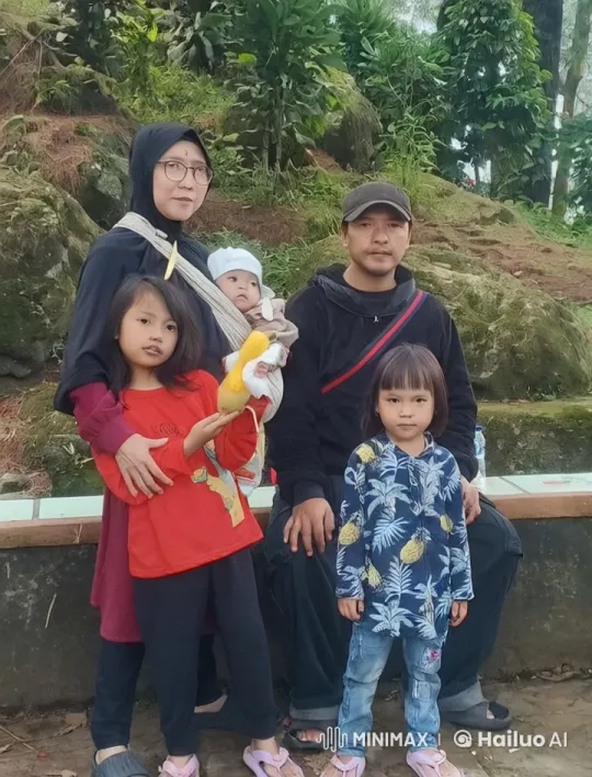 Family Practicing Kung Fu in Nature – AI Generated Video | Hailuo AI