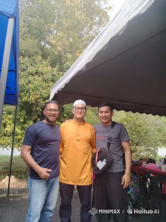 Outdoor Kung Fu Display Under Tent – AI Generated Video | Hailuo AI