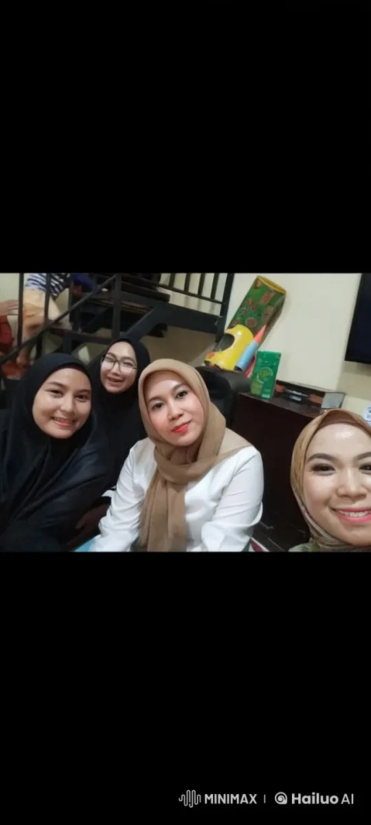 Traditional Style Meets Kung Fu Grace in Cozy Setting – AI Generated Video | Hailuo AI