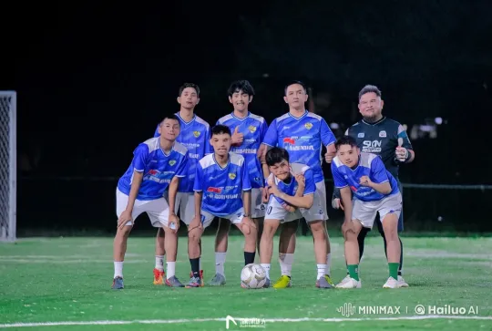 Blue Jersey Soccer Players Perform Kungfu on Night Field – AI Generated Video | Hailuo AI