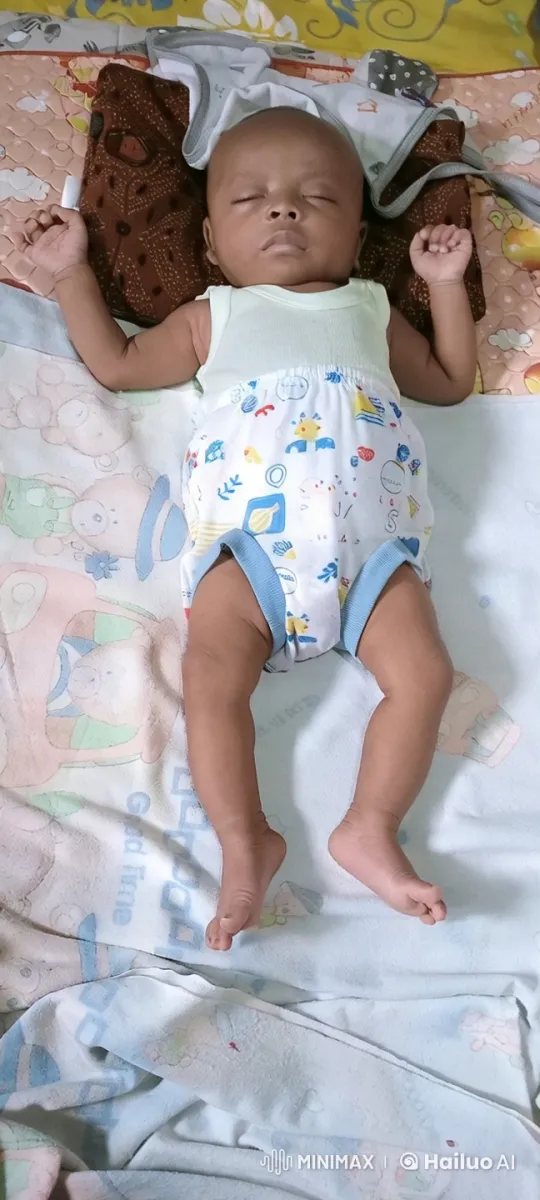 Baby Learns Kung Fu with Gentle Surroundings – AI Generated Video | Hailuo AI