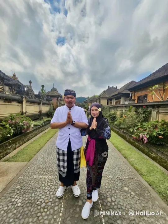 Traditional Kung Fu Display in Historic Setting – AI Generated Video | Hailuo AI